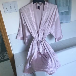 Victoria's Secret Very Sexy Satin Kimono (robe)